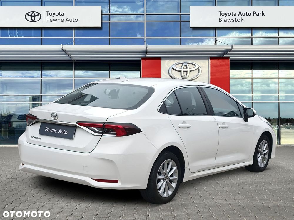 Toyota Corolla - 5