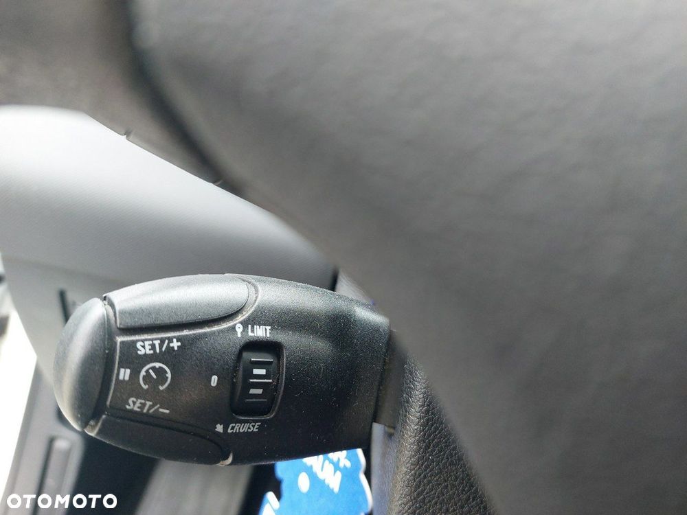 Peugeot 308 - 23