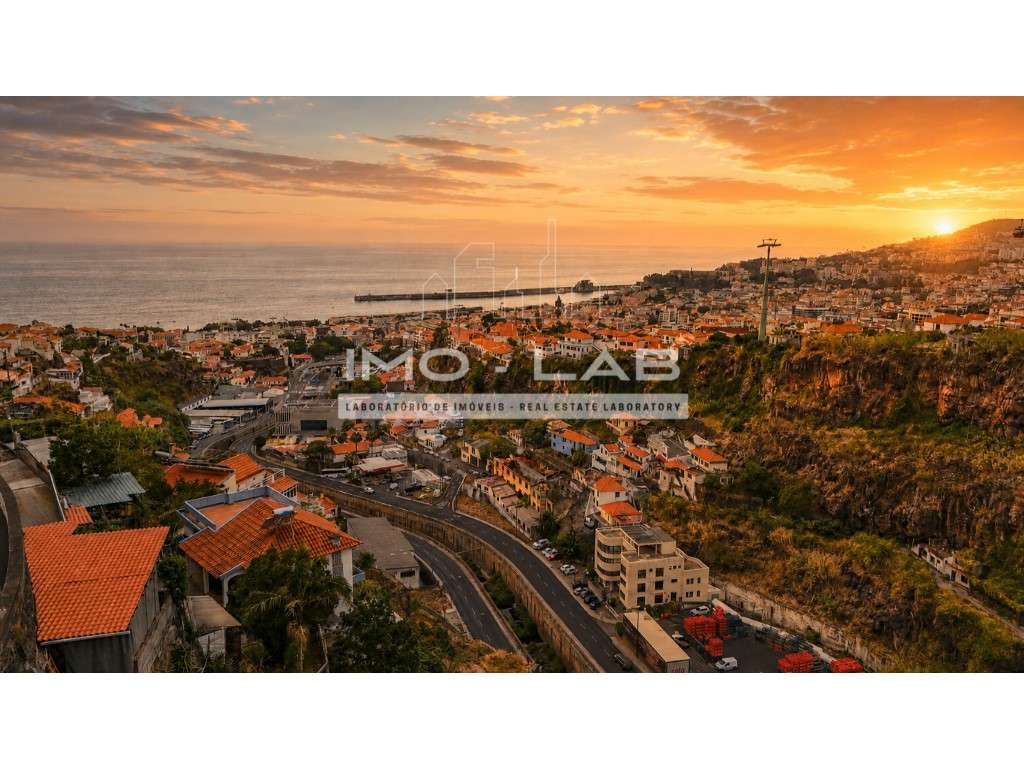 T2 + 2 - RENOVADA - FUNCHAL - ILHA DA MADEIRA - Grande imagem: 2/27