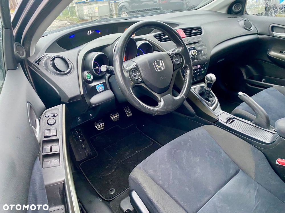 Honda Civic 1.8 i-VTEC Sport - 4