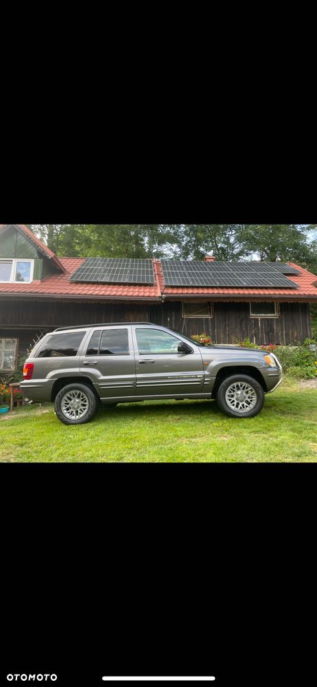 Jeep Grand Cherokee - 4