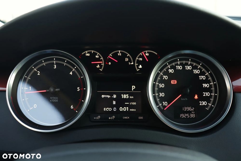 Peugeot 508 RXH BlueHDi 180 EAT6 Stop&Start - 22