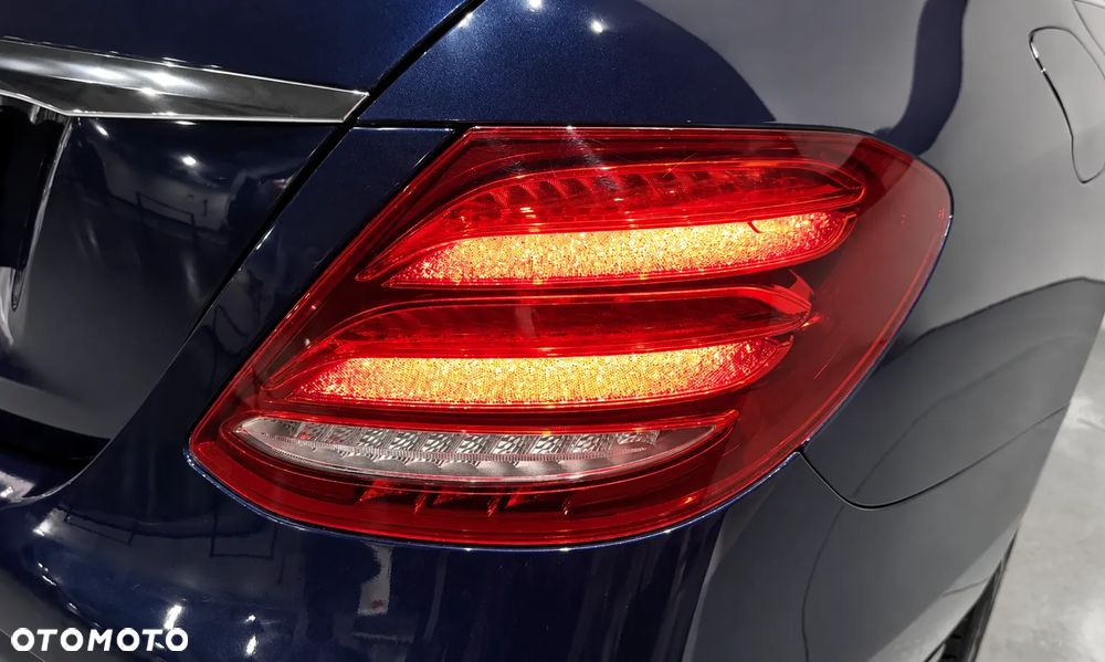 Mercedes-Benz Klasa E 220 d AMG/Avantgarde - 7