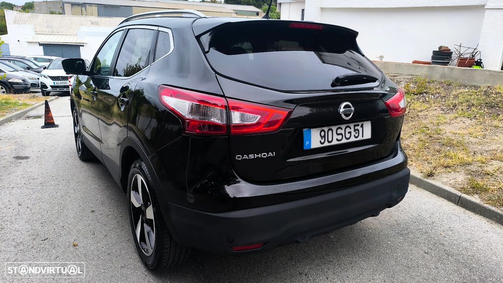 Nissan Qashqai 1.5 dCi N-Connecta 18 RS - 16