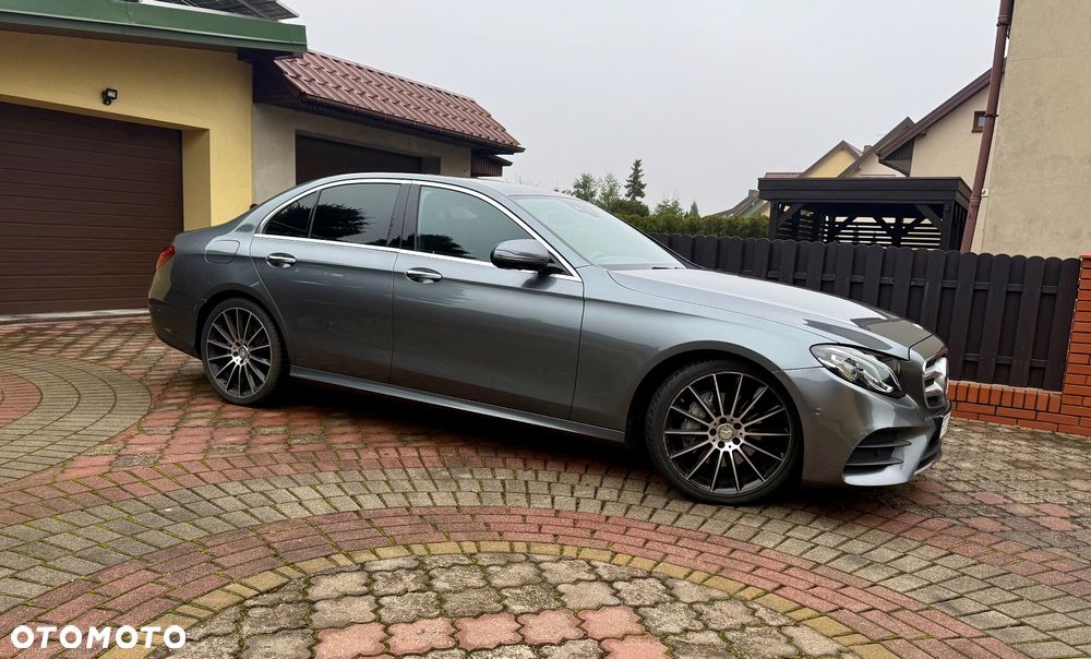 Mercedes-Benz Klasa E 220 d 9G-TRONIC - 9