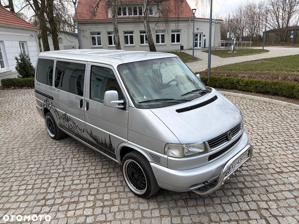 Volkswagen Multivan Standard - 8