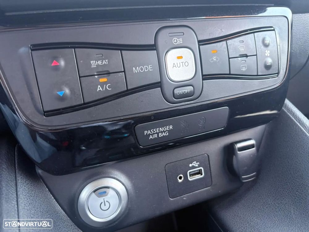 Nissan Leaf N-Connecta - 53