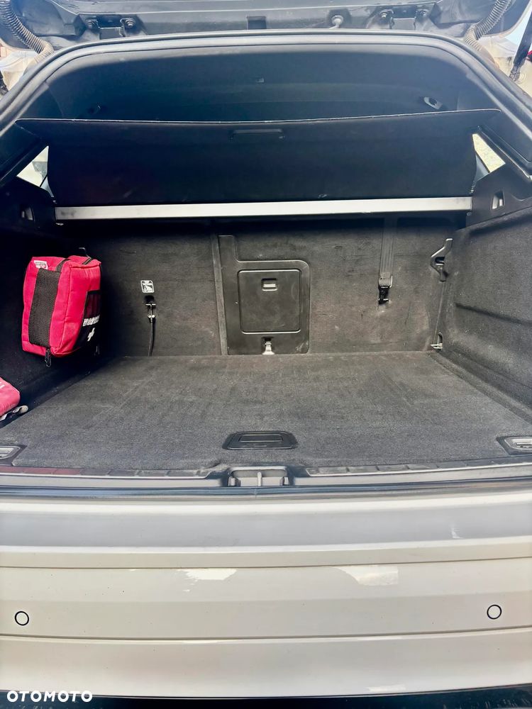 Volvo XC 60 D3 R-Design - 18