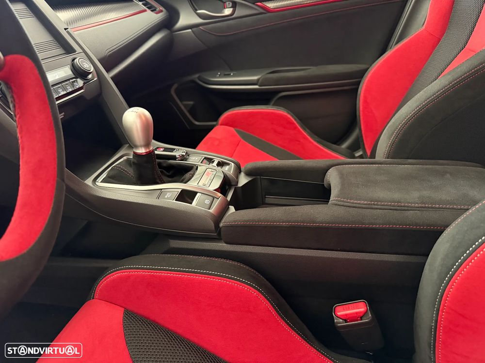 Honda Civic 2.0 VTEC Turbo Type R GT - 27