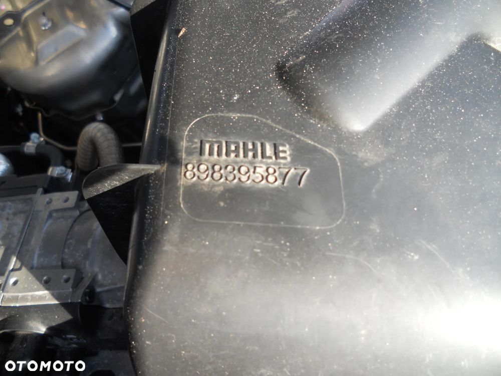 OBUDOWA pokrywa FILTRA powietrza D-max II - 18