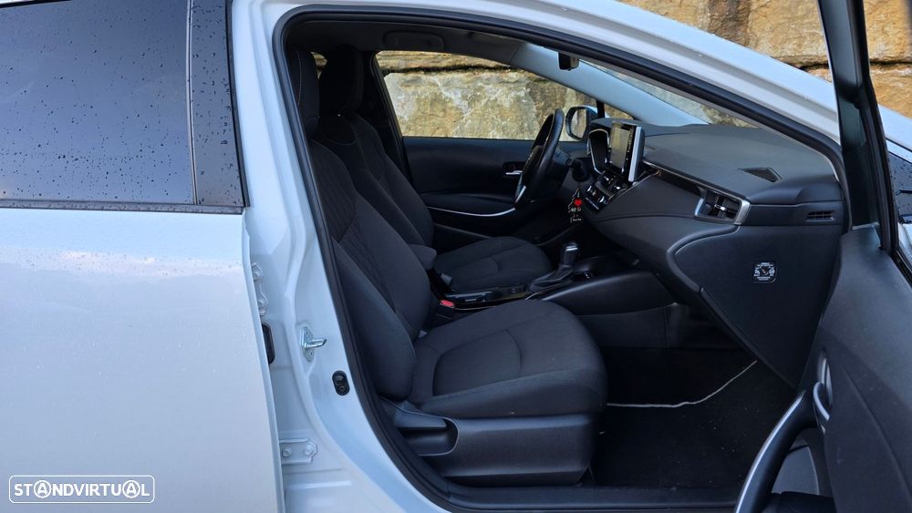 Toyota Corolla SD 1.8 Hybrid Comfort - 33