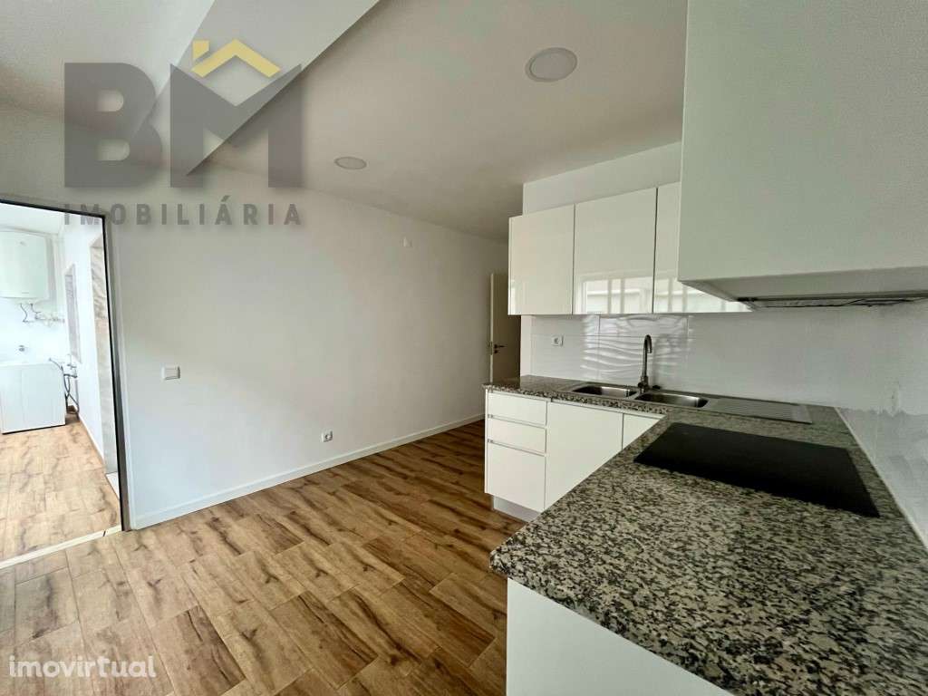 Apartamento T2 totalmente remodelado. - Grande imagem: 3/16