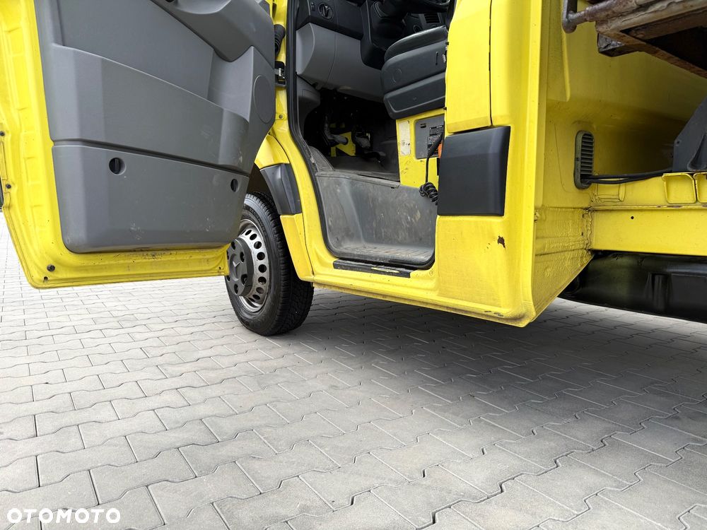 Mercedes-Benz Sprinter 516 - 16