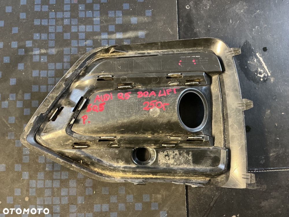 AUDI Q5 SQ5 80A807682N KRATKA DOLNA PRAWA - 3