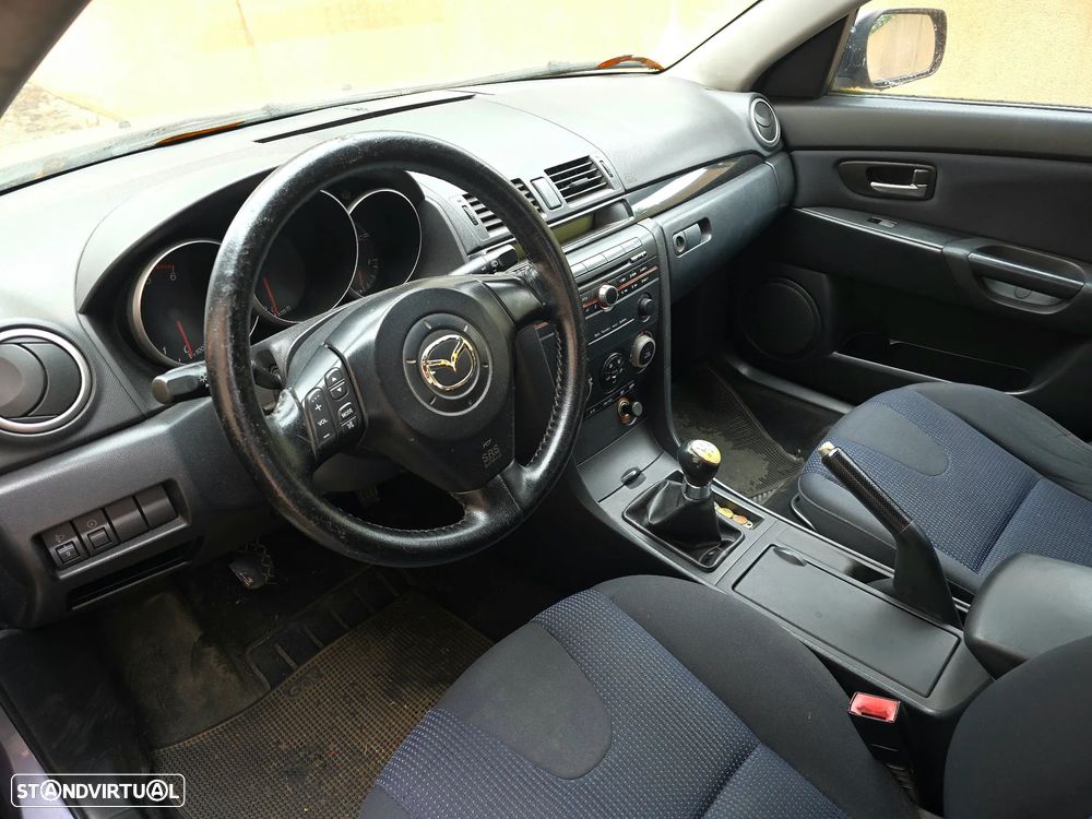 Mazda 3 Hatchback MZR 1.6 CD Comfort - 2