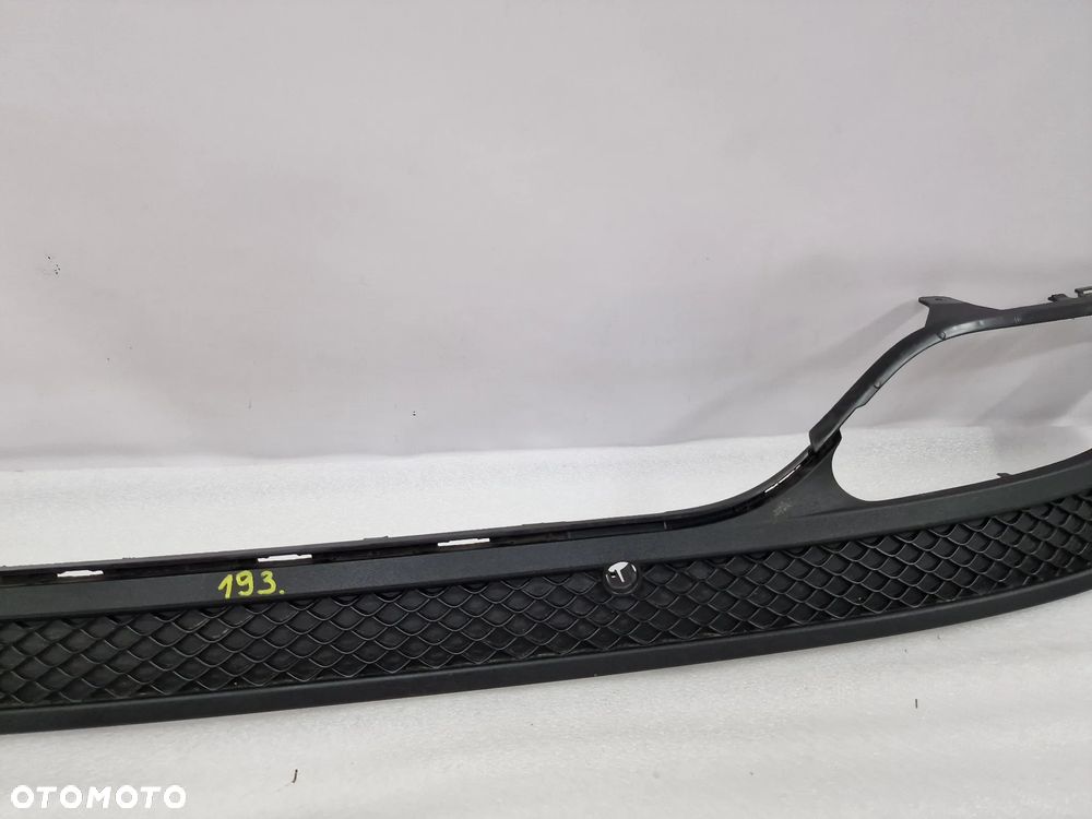 MERCEDES C-KLASSA W205 13- AMG DYFUZOR / KRATKA ZDERZAKA TYLNEGO TYLNIEGO TYŁ , NR A2058856238 , NR AUKCJI KR193 - 5