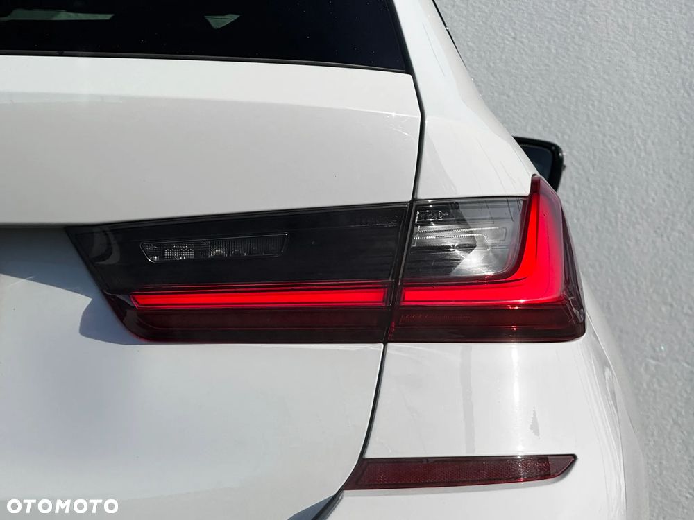 BMW Seria 3 M340i xDrive sport - 8