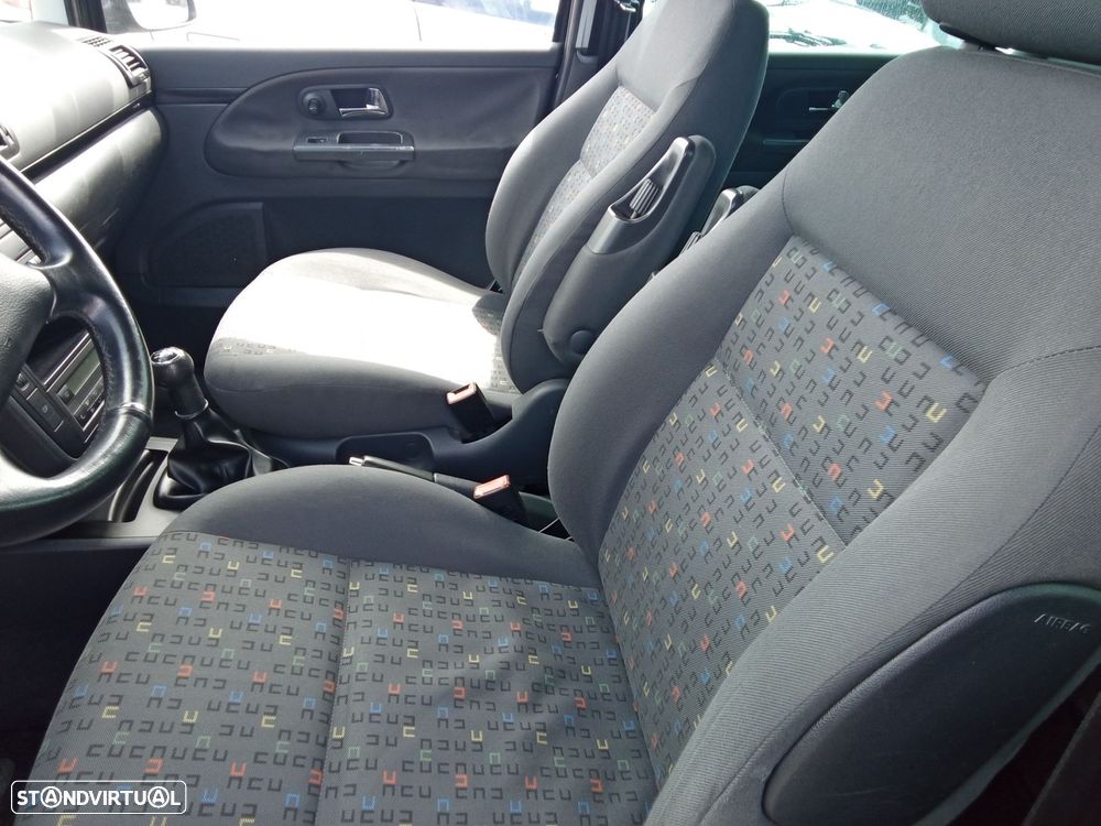 VW Sharan 1.9 TDi Highline - 26