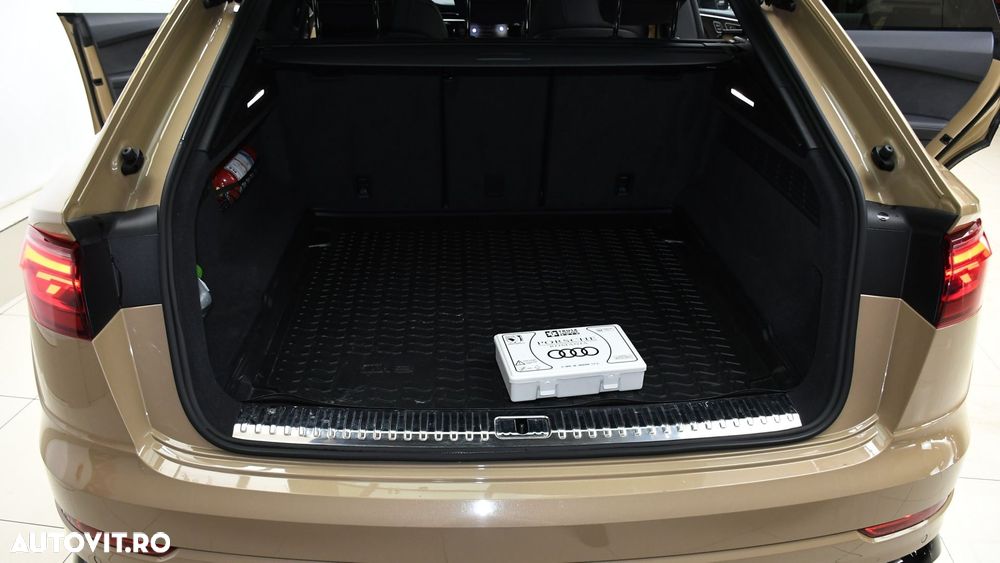 Audi Q8 - 31