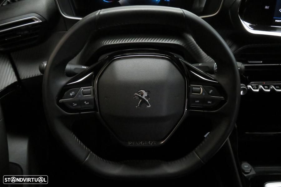 Peugeot 2008 1.2 PureTech Allure Pack - 11