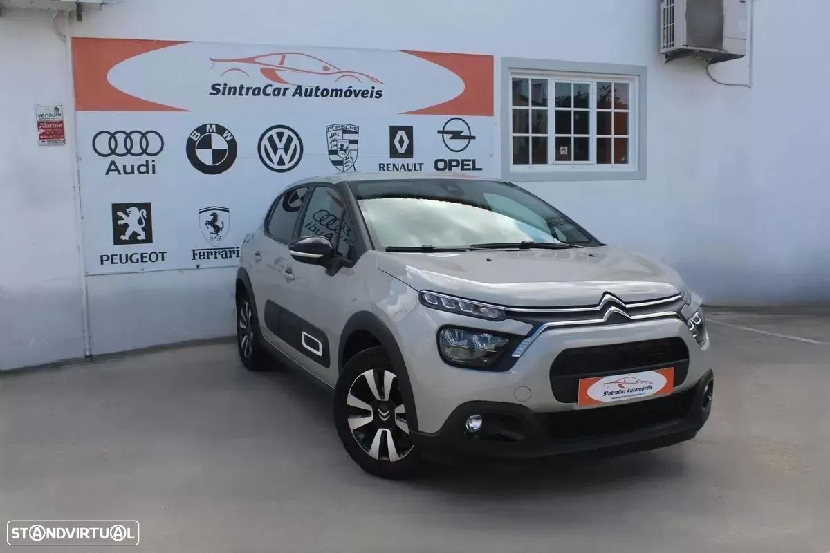 Citroën C3 1.2 PureTech Shine EAT6 - 1