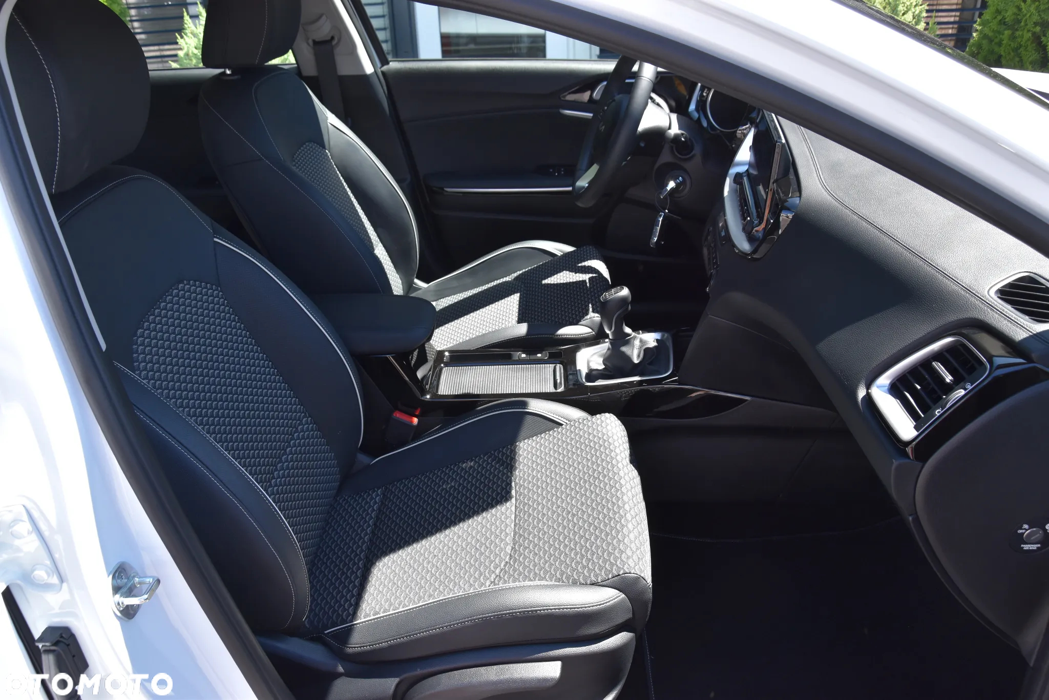 Kia XCeed 1.0 T-GDI L Business Line - 20
