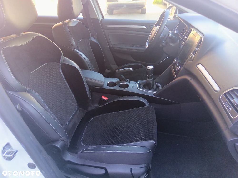 Renault Megane ENERGY TCe 115 LIMITED - 11