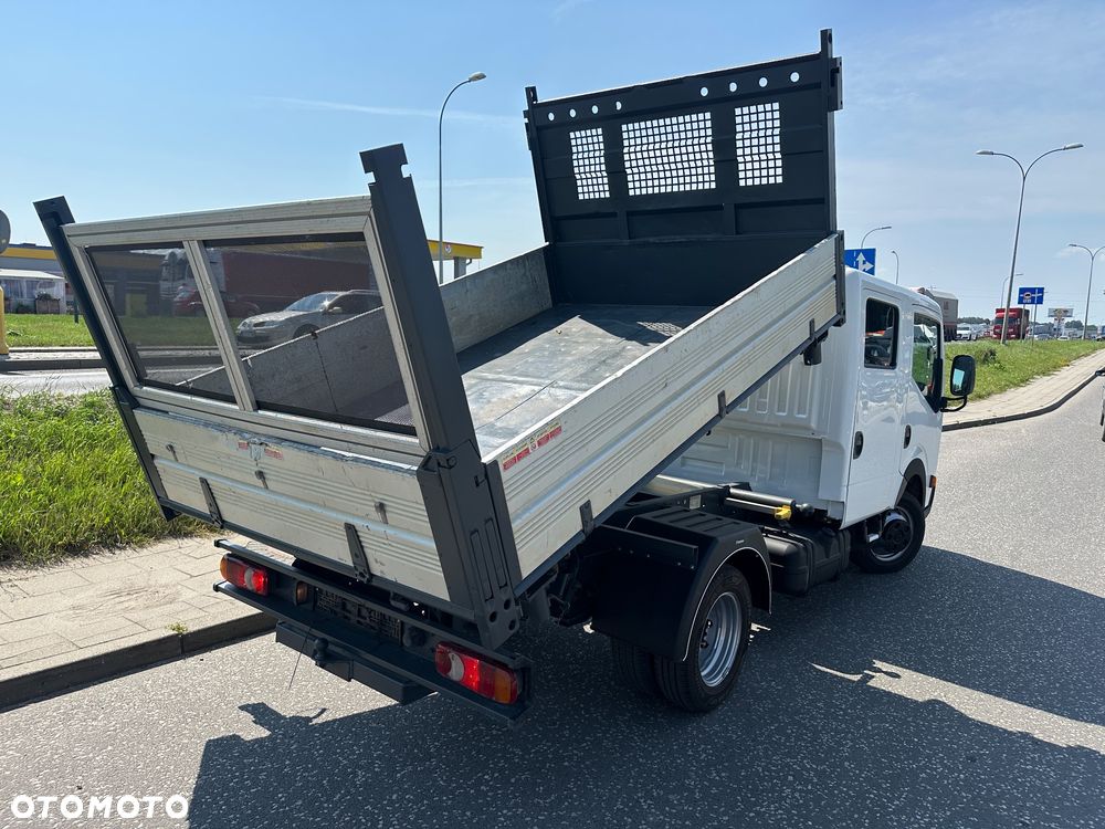 Nissan Cabstar - 4