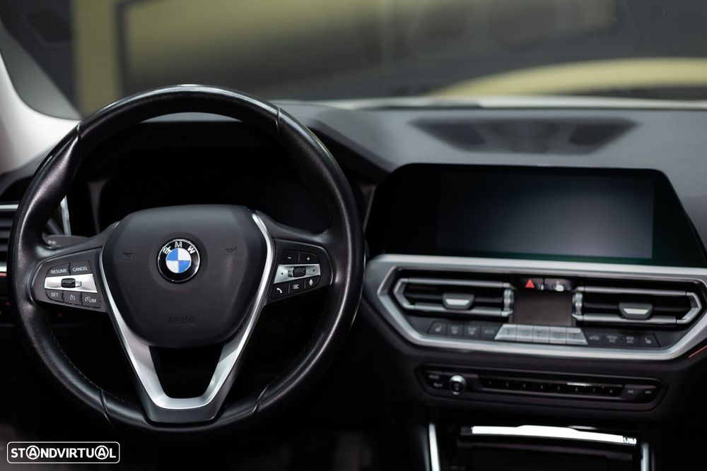 BMW 320 d Line Sport Auto - 28