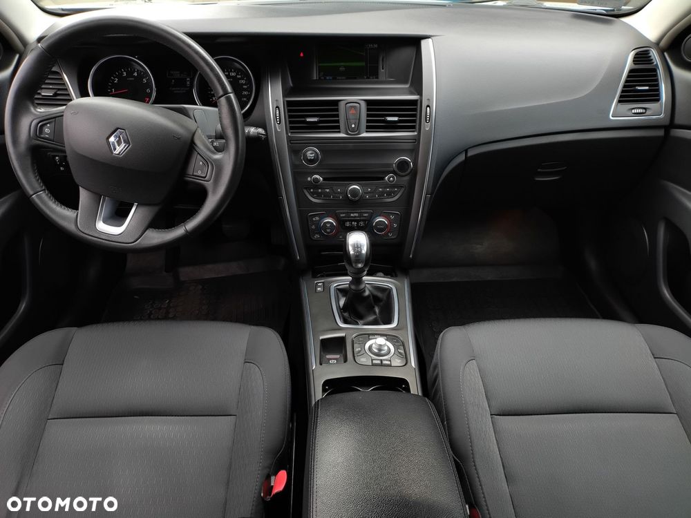 Renault Latitude 2.0 Expression Etanol - 23