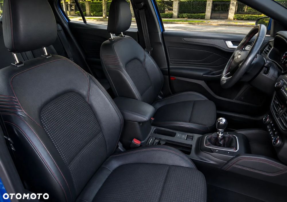 Ford Focus 2.0 EcoBlue ST-Line Business - 15