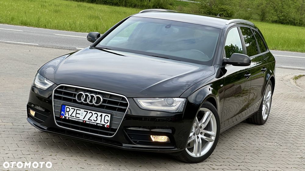 Audi A4 Avant 2.0 TDI DPF clean diesel S line Sportpaket - 11