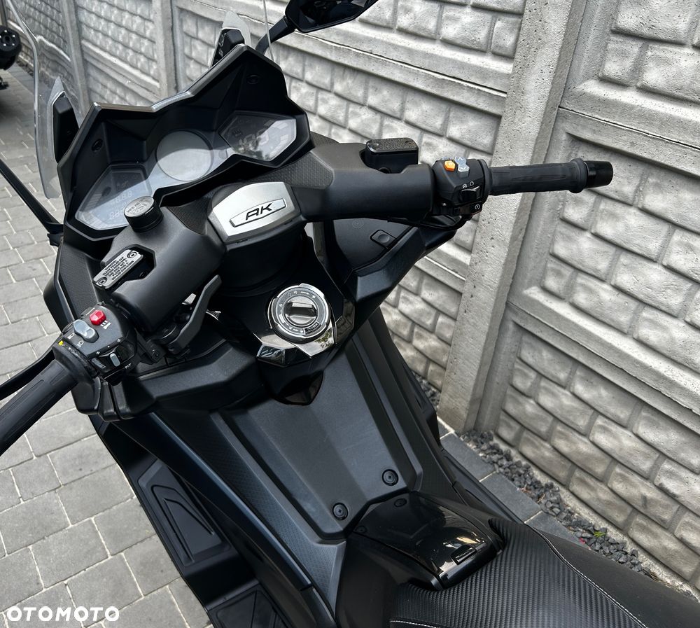 Kymco AK 550 - 15