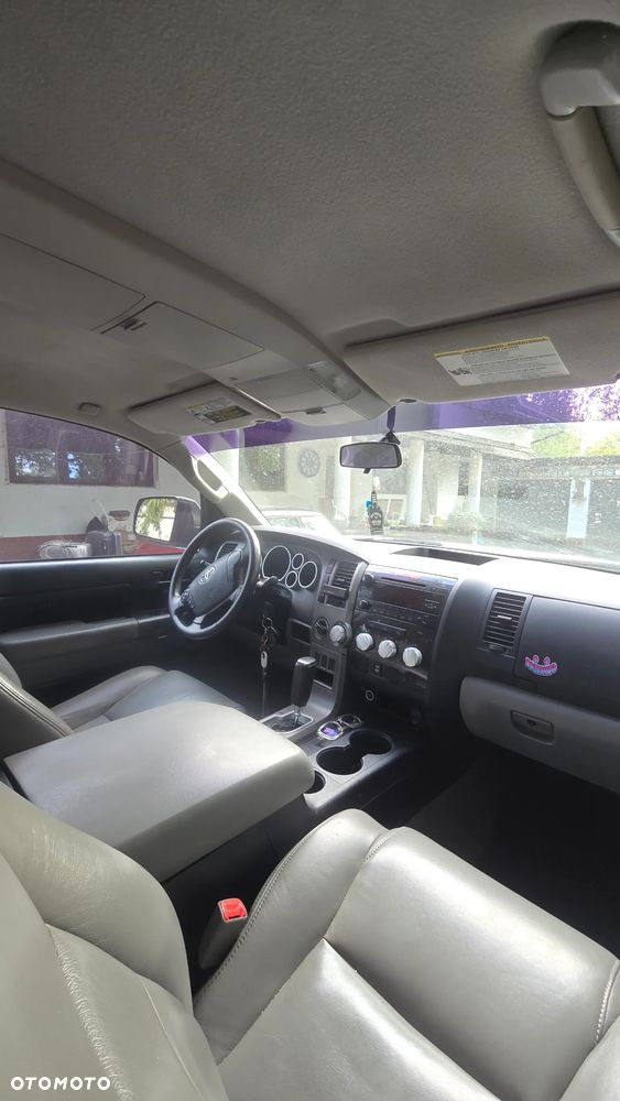 Toyota Tundra 5.7 4x4 Double Cab SR5 - 12
