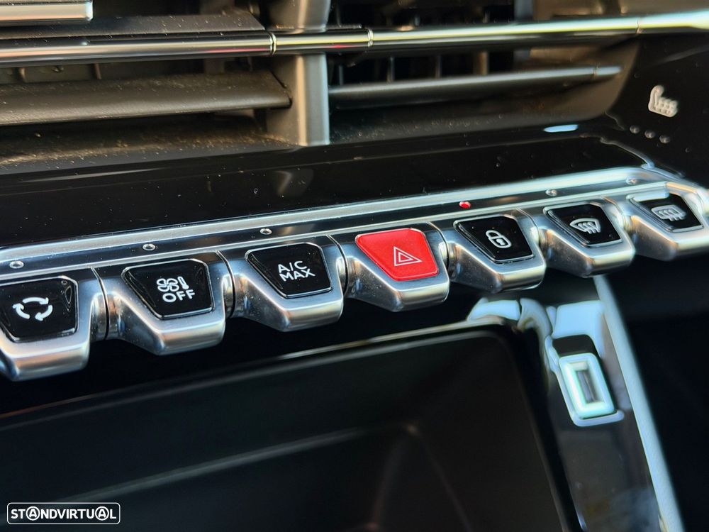 Peugeot 2008 1.5 BlueHDi Active - 44