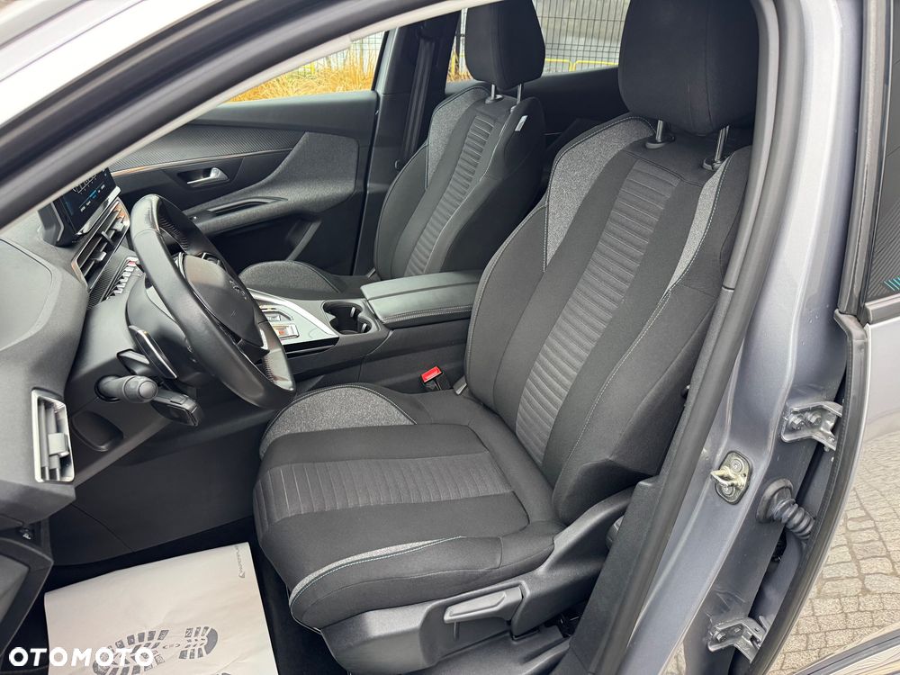 Peugeot 3008 BlueHDi 130 Stop & Start EAT8 Allure - 17