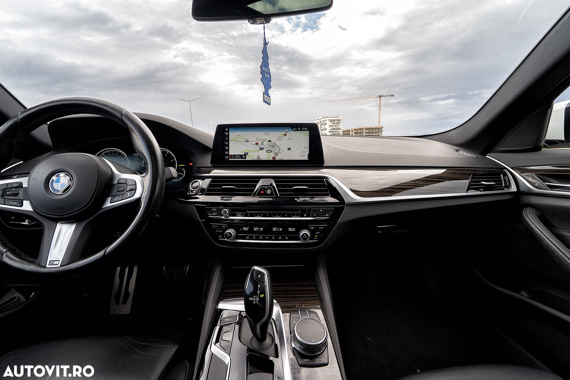 BMW Seria 5 520d xDrive AT - 7