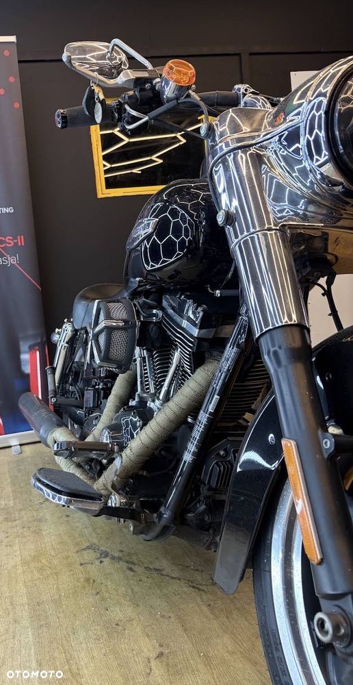 Harley-Davidson Dyna Switchback - 4