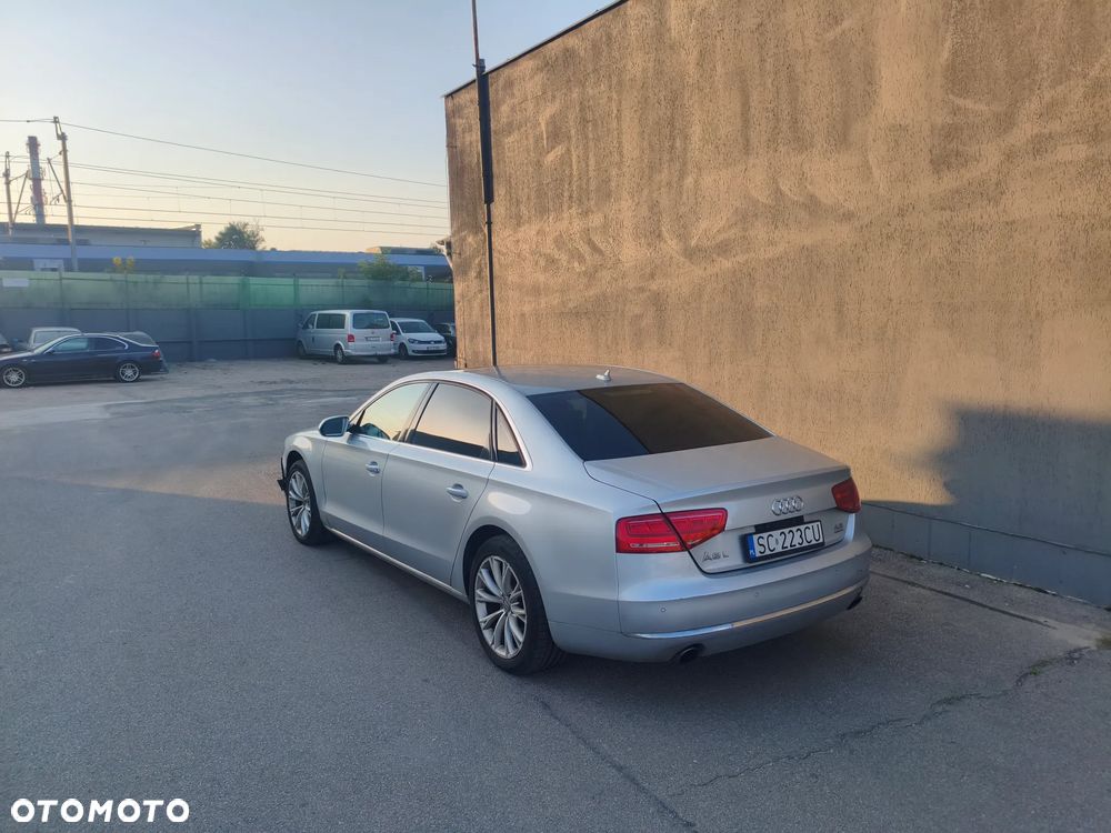 Audi A8 4.2 FSI L Quattro - 11