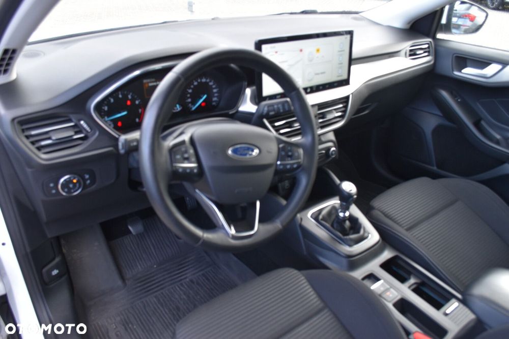 Ford Focus 1.0 EcoBoost Titanium - 9