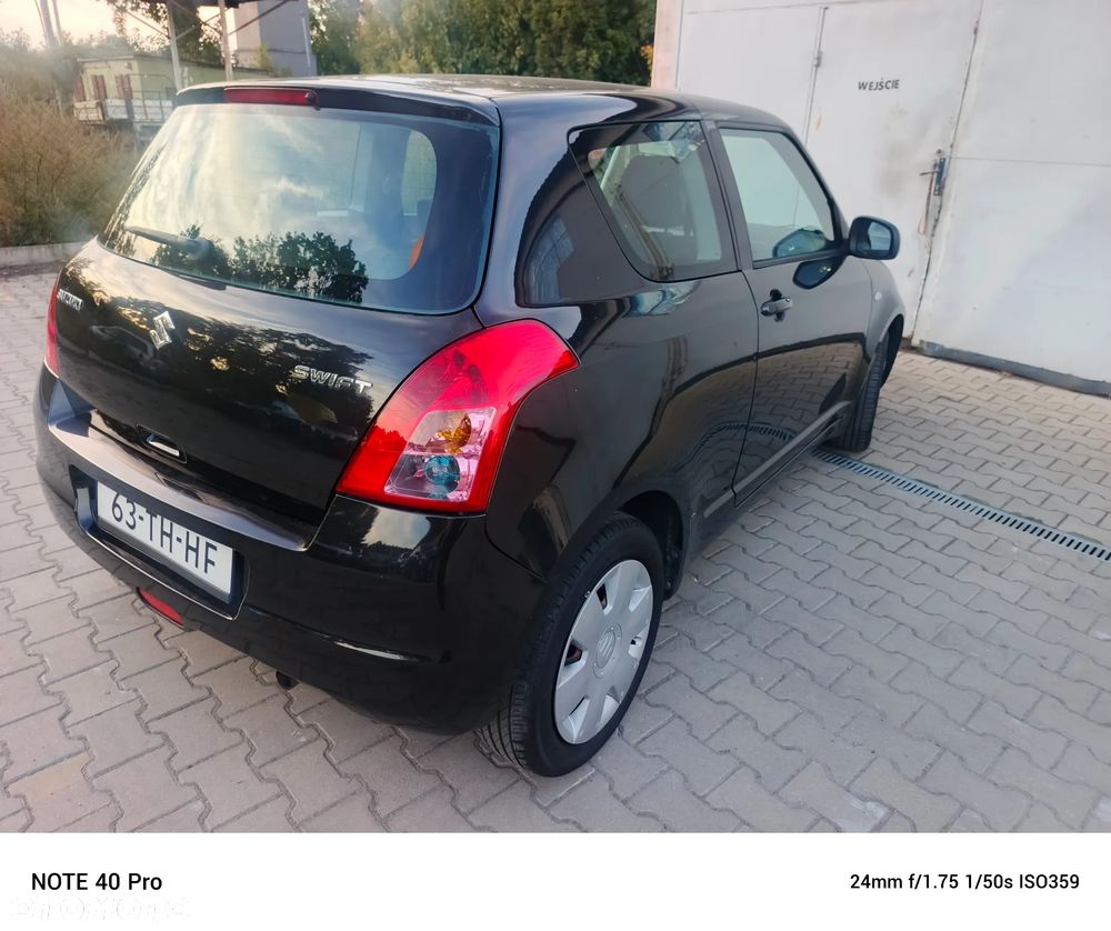 Suzuki Swift - 6