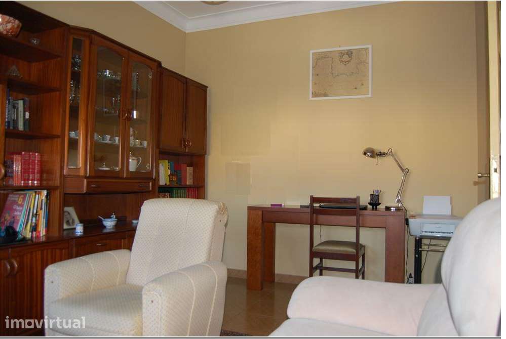 Apartamento T2 no Centro de almada - Grande imagem: 2/4