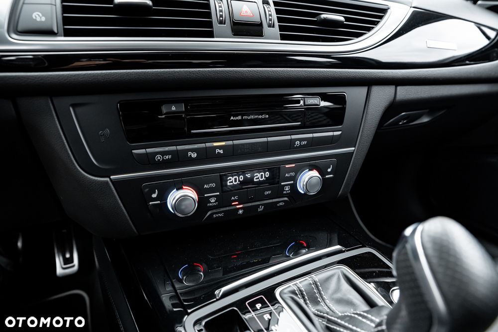 Audi A6 Avant - 32
