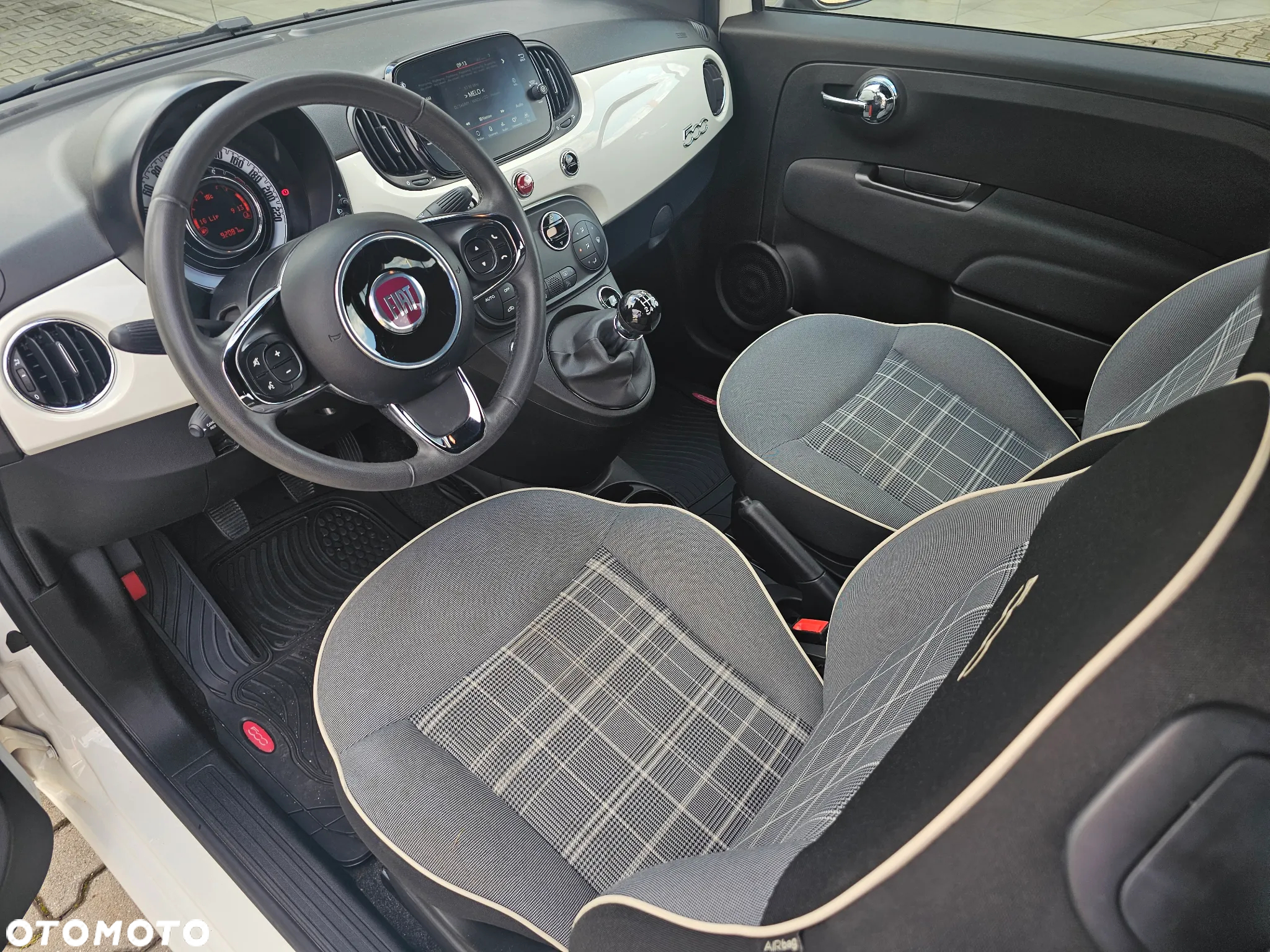 Fiat 500 1.2 Lounge - 11