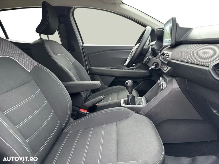Dacia Sandero TCe 90 MT5 Expression - 13