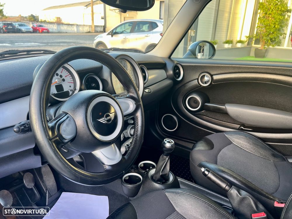 MINI Clubman Cooper D - 9