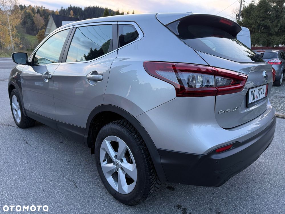 Nissan Qashqai 1.3 DIG-T TEKNA - 3