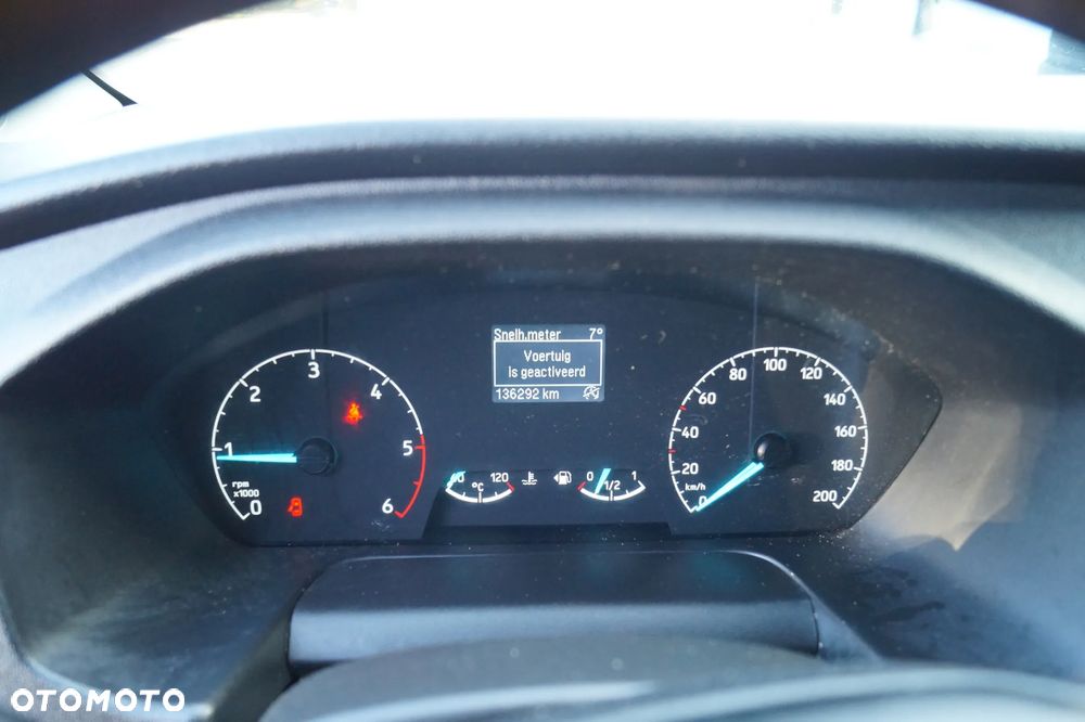 Ford Transit Custom - 16