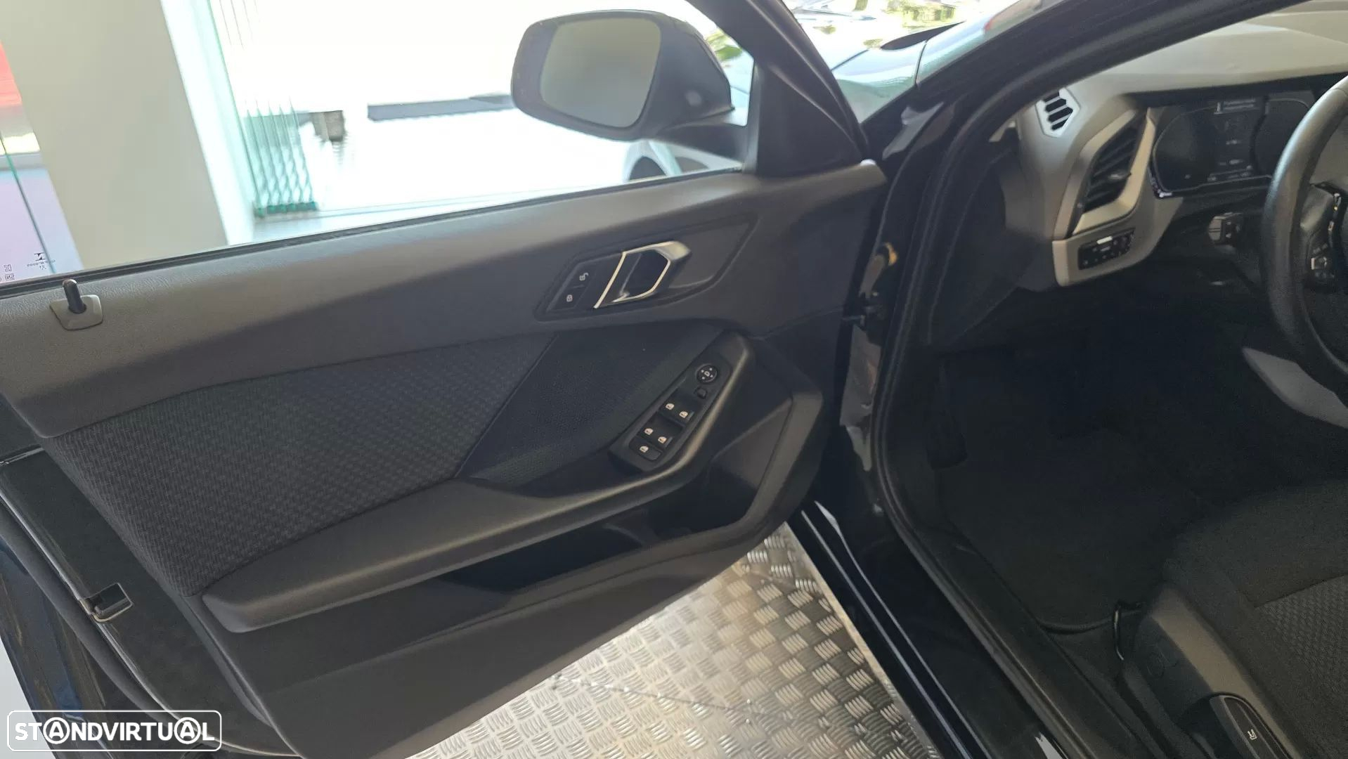 BMW 116 d Corporate Edition Auto - 35