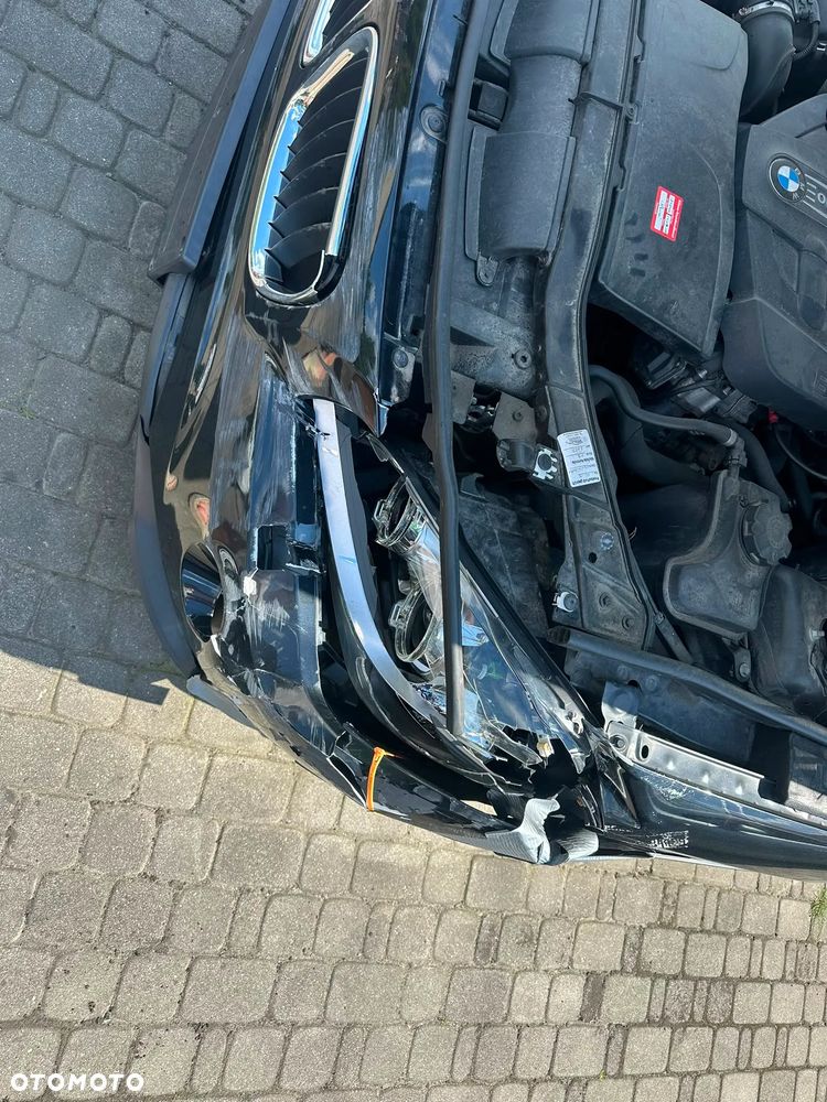 BMW X1 sDrive20d Sport Line - 14